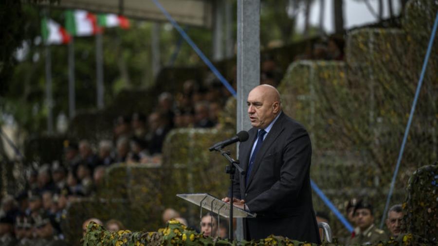 وزیر دفاع ایتالیا: نمی‌توانیم مطالبات مالی ناتو را محقق کنیم
